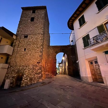 Porta Del Chianti Tuscany Apartment Сан-Кашіано-ін-Валь-ді-Пеза Екстер'єр фото