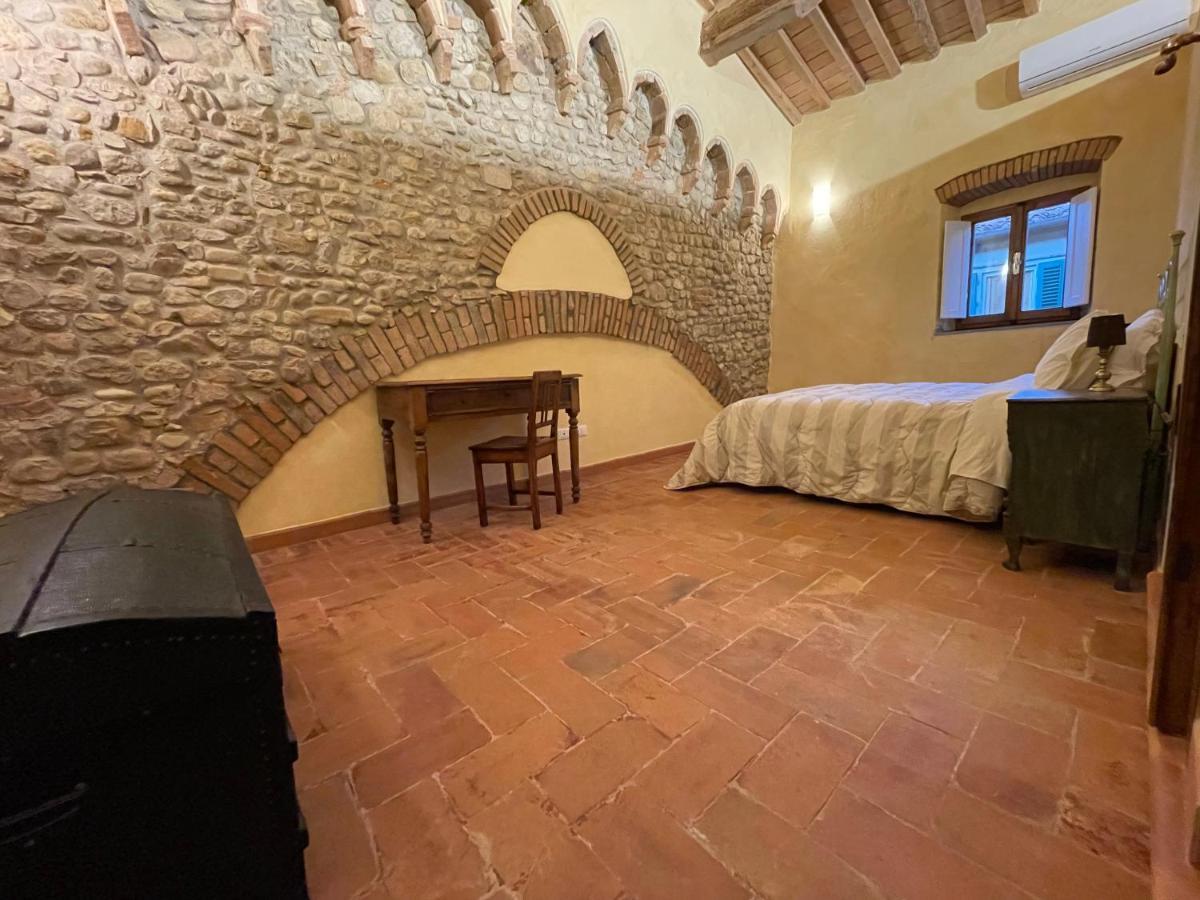 Porta Del Chianti Tuscany Apartment Сан-Кашіано-ін-Валь-ді-Пеза Екстер'єр фото